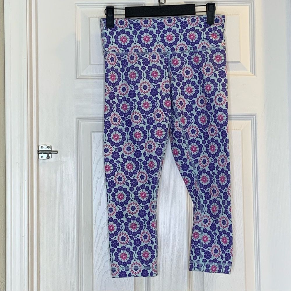 Lululemon Wunder Under Crop Twiggy Printed Power Purple / Aquamarine Size 4